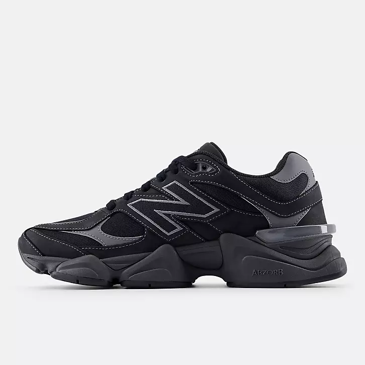 Latest New Balance Black